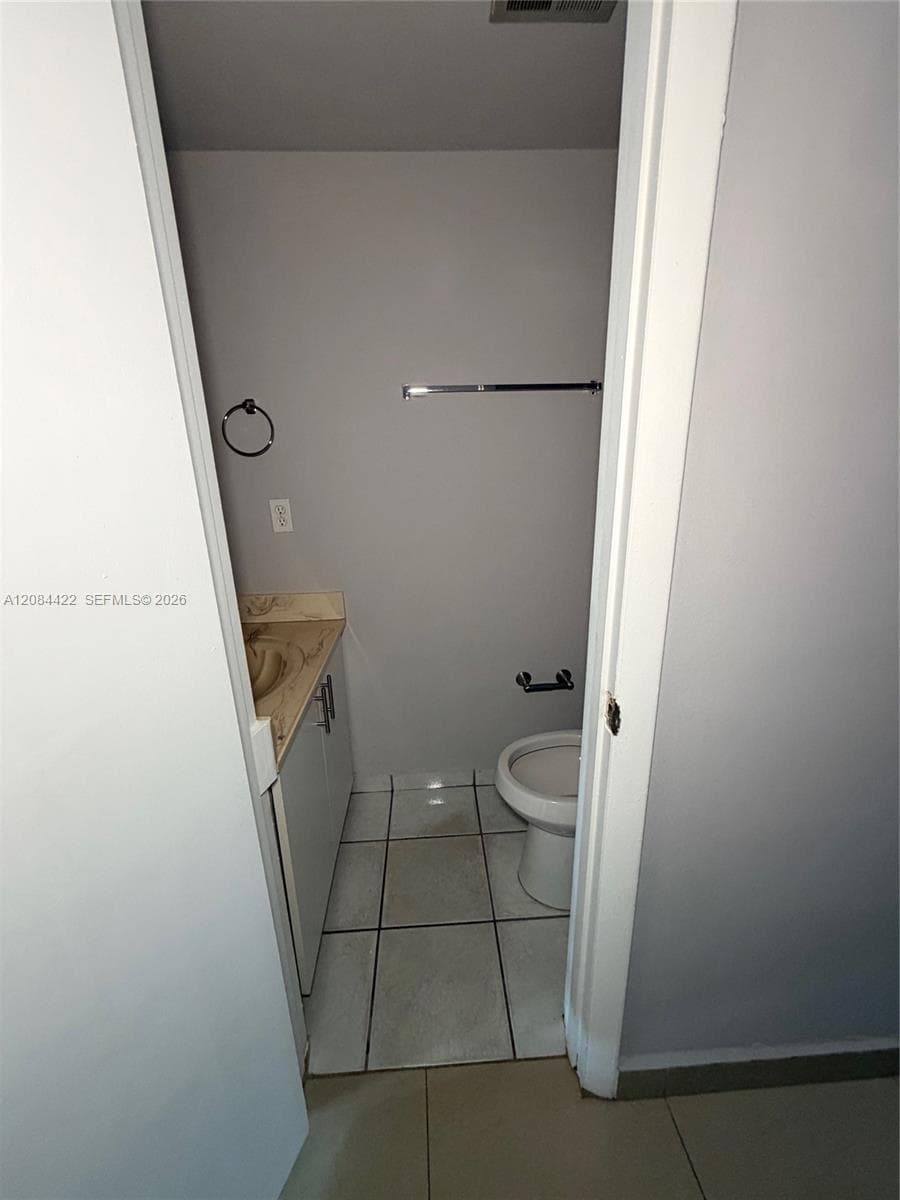 7006 W 17th Ct, Hialeah, FL 33014 photo 9