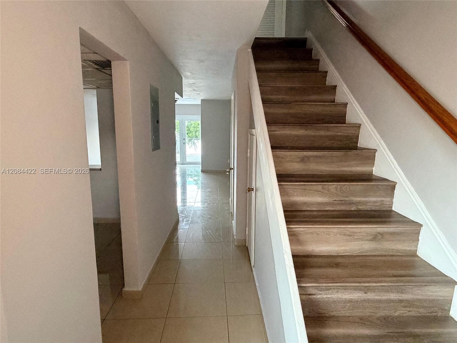 7006 W 17th Ct, Hialeah, FL 33014 photo 4