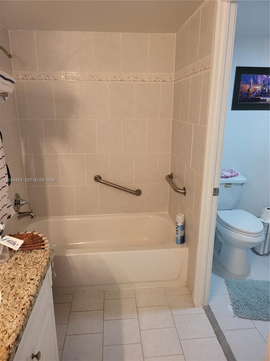 Listing photo 13