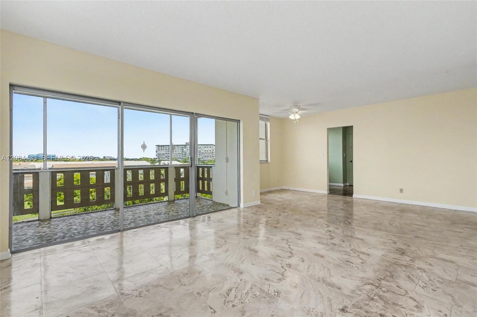 4330 Hillcrest Dr # 520, Hollywood, FL 33021 photo 8
