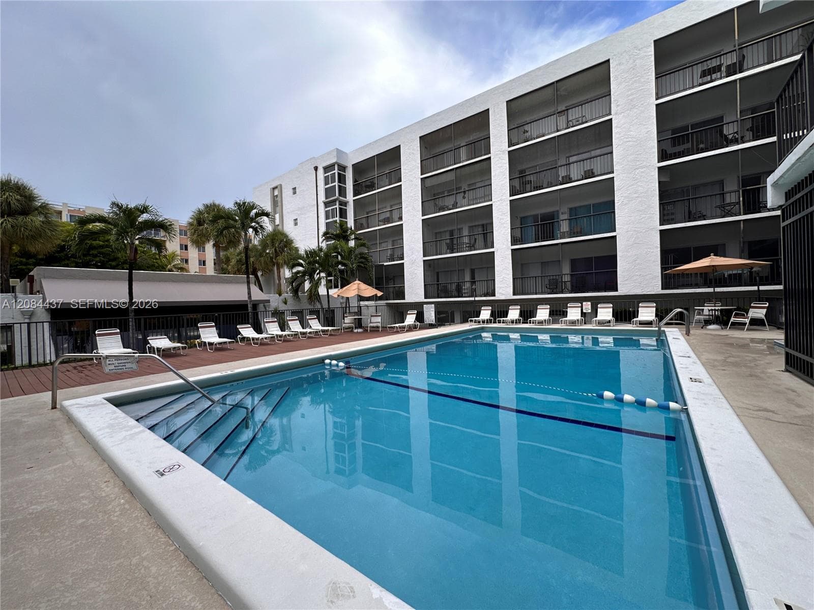 201 178th Dr # 527, Sunny Isles Beach, FL 33160 photo 3