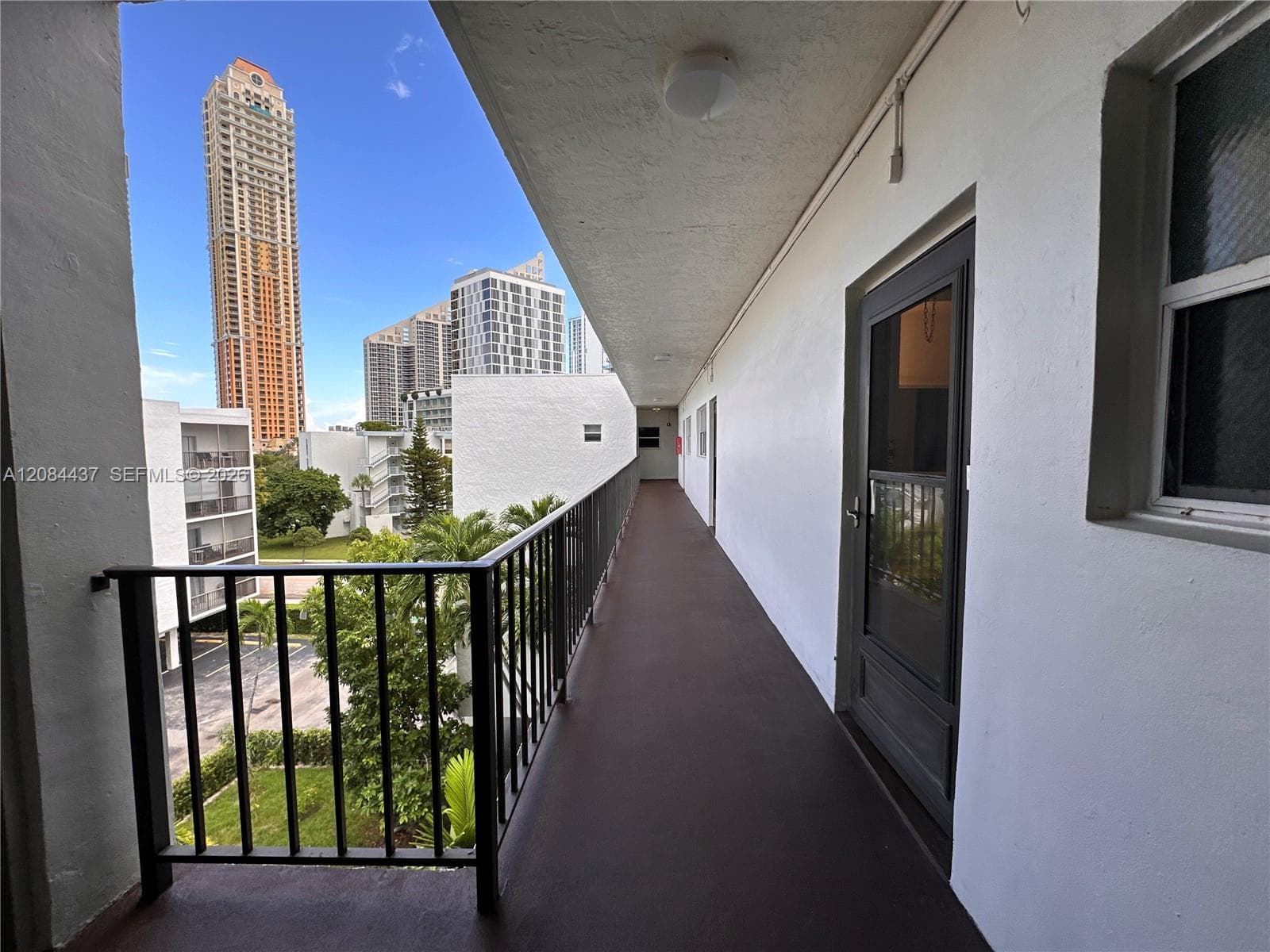 201 178th Dr # 527, Sunny Isles Beach, FL 33160 photo 8