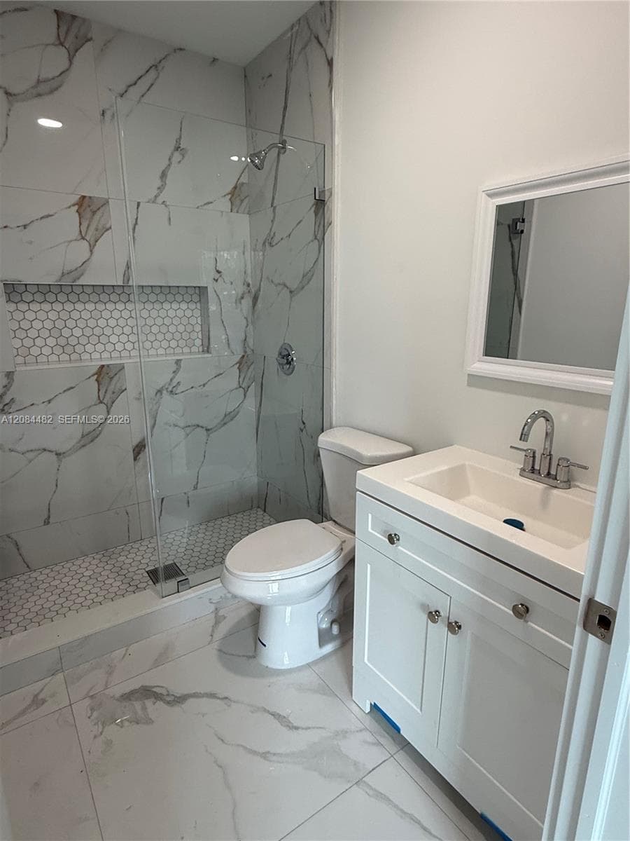 2100 NW 102nd St # 2, Miami, FL 33147 photo 13