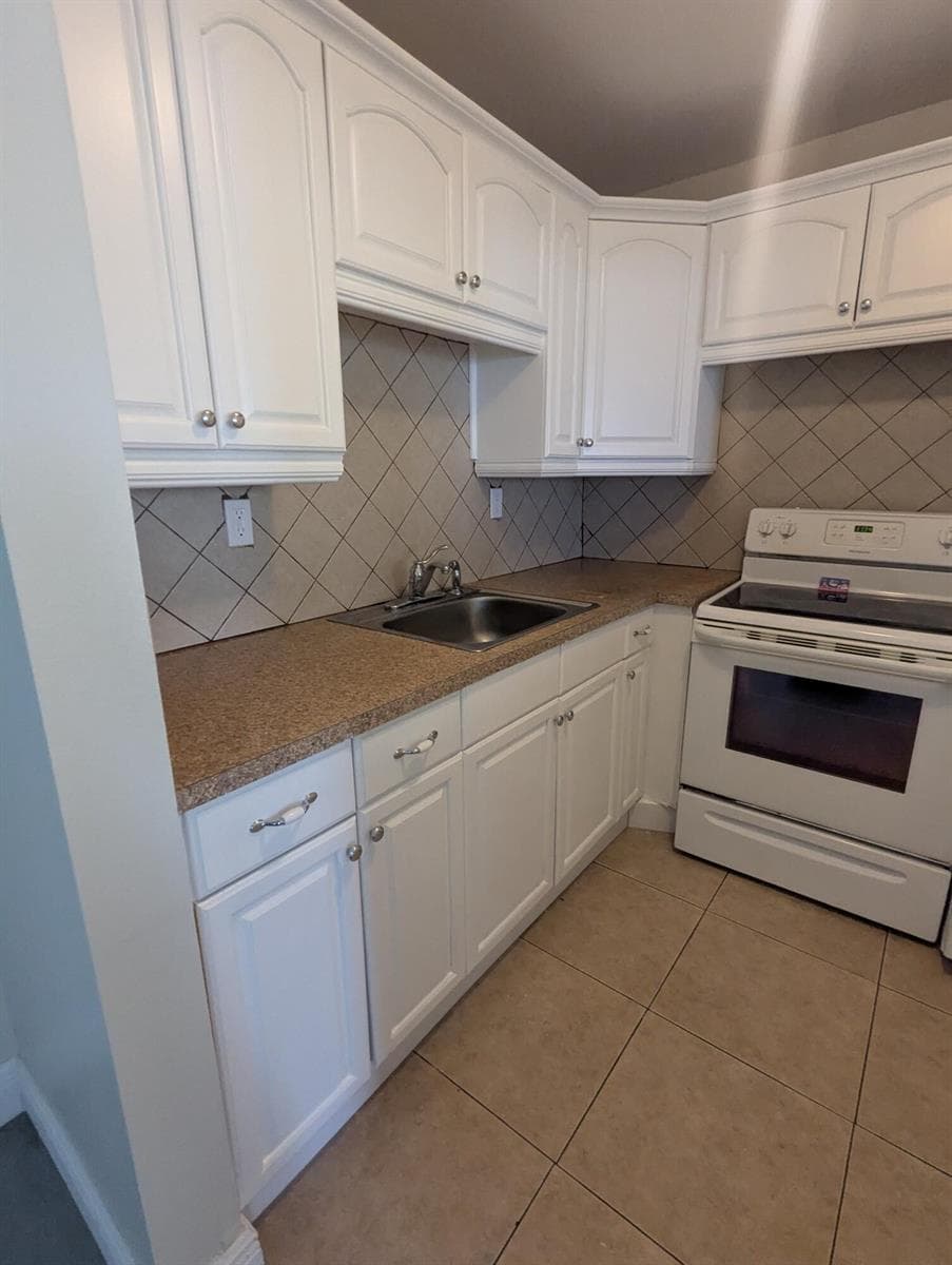 90 ANDOVER D, West Palm Beach, FL 33417 photo 2