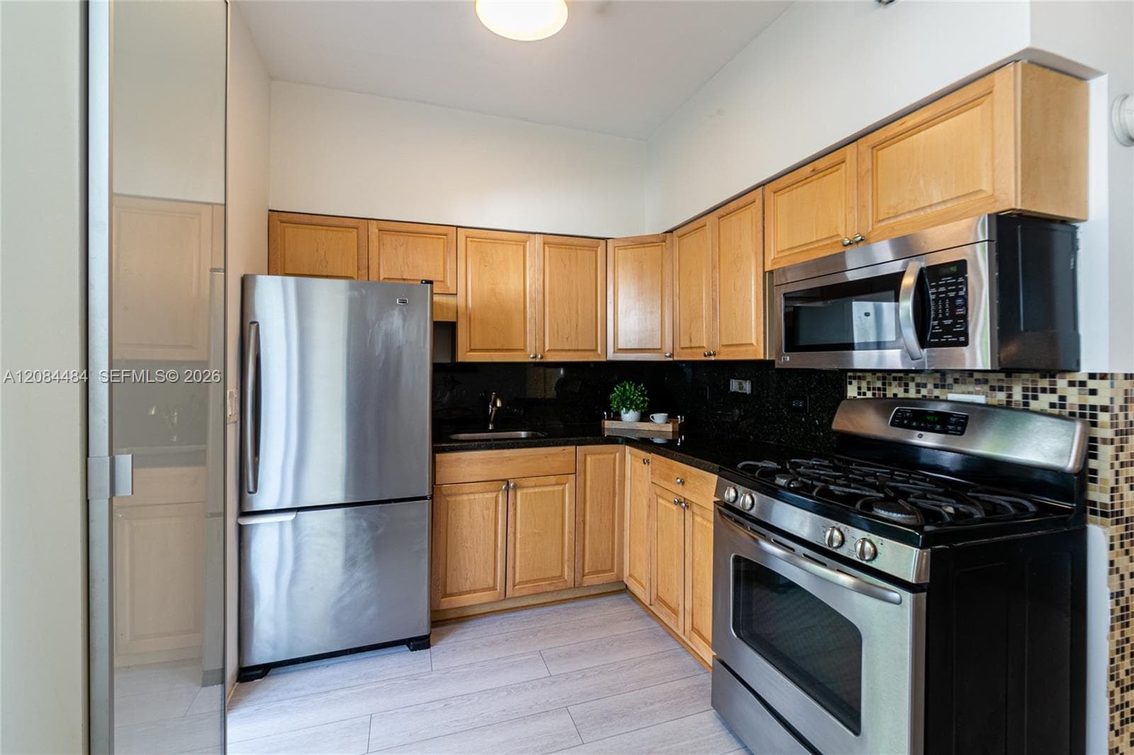 1431 Lincoln Ter # 2, Miami Beach, FL 33139 photo 12