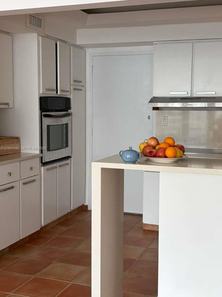 1408 Brickell Bay Dr # 402, Miami, FL 33131 photo 7