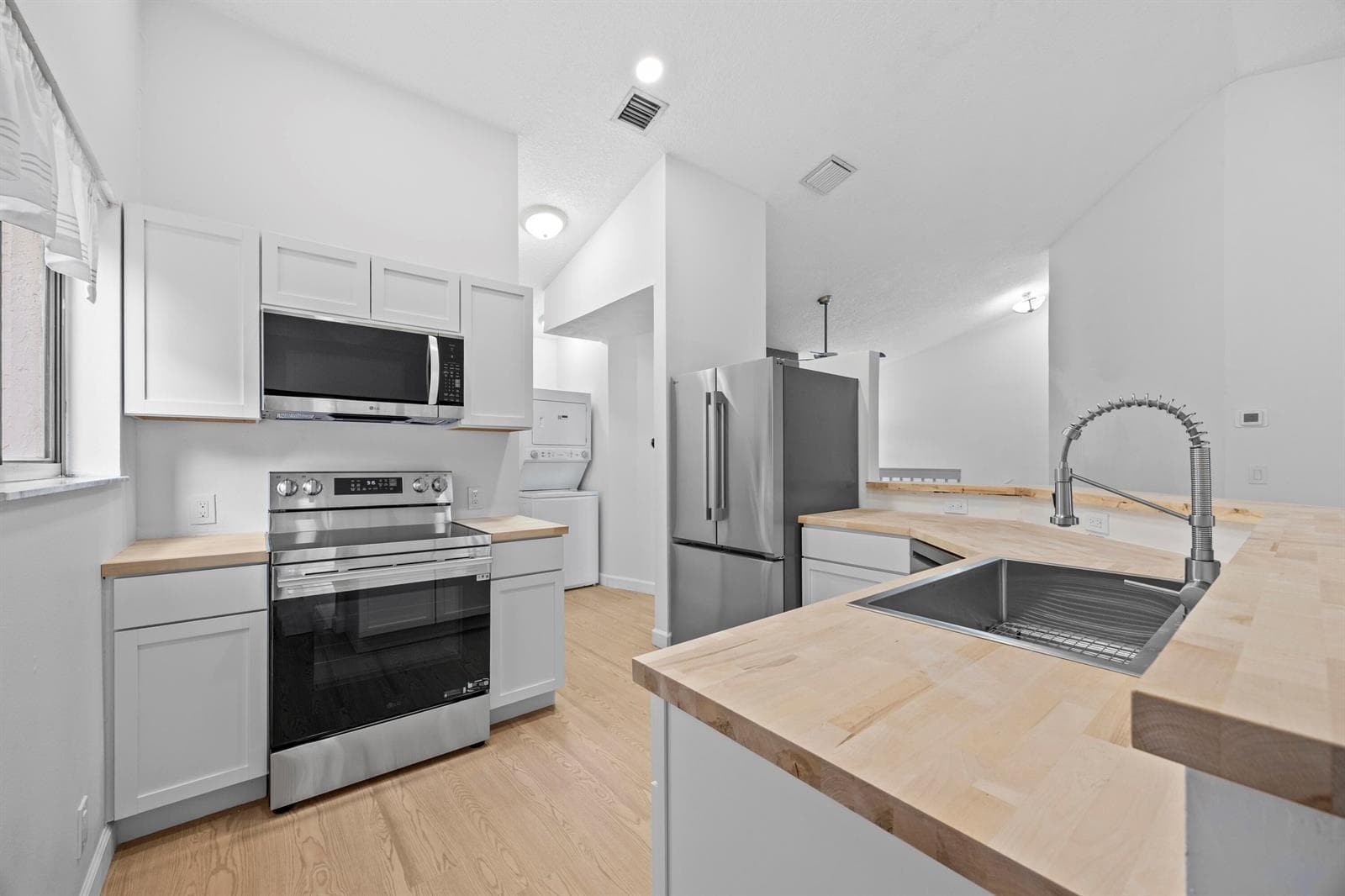 15 Via De Casas Sur # 204, Boynton Beach, FL 33426 photo 6