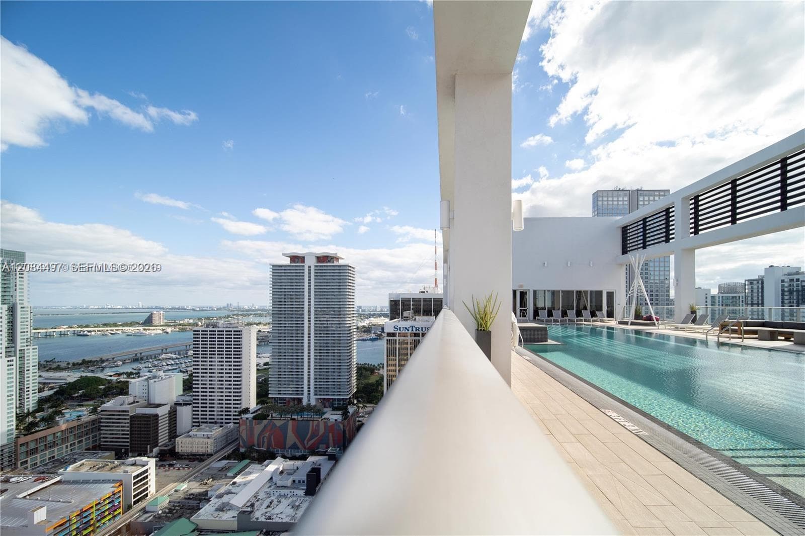 151 SE 1st St # PH08, Miami, FL 33131 photo 7