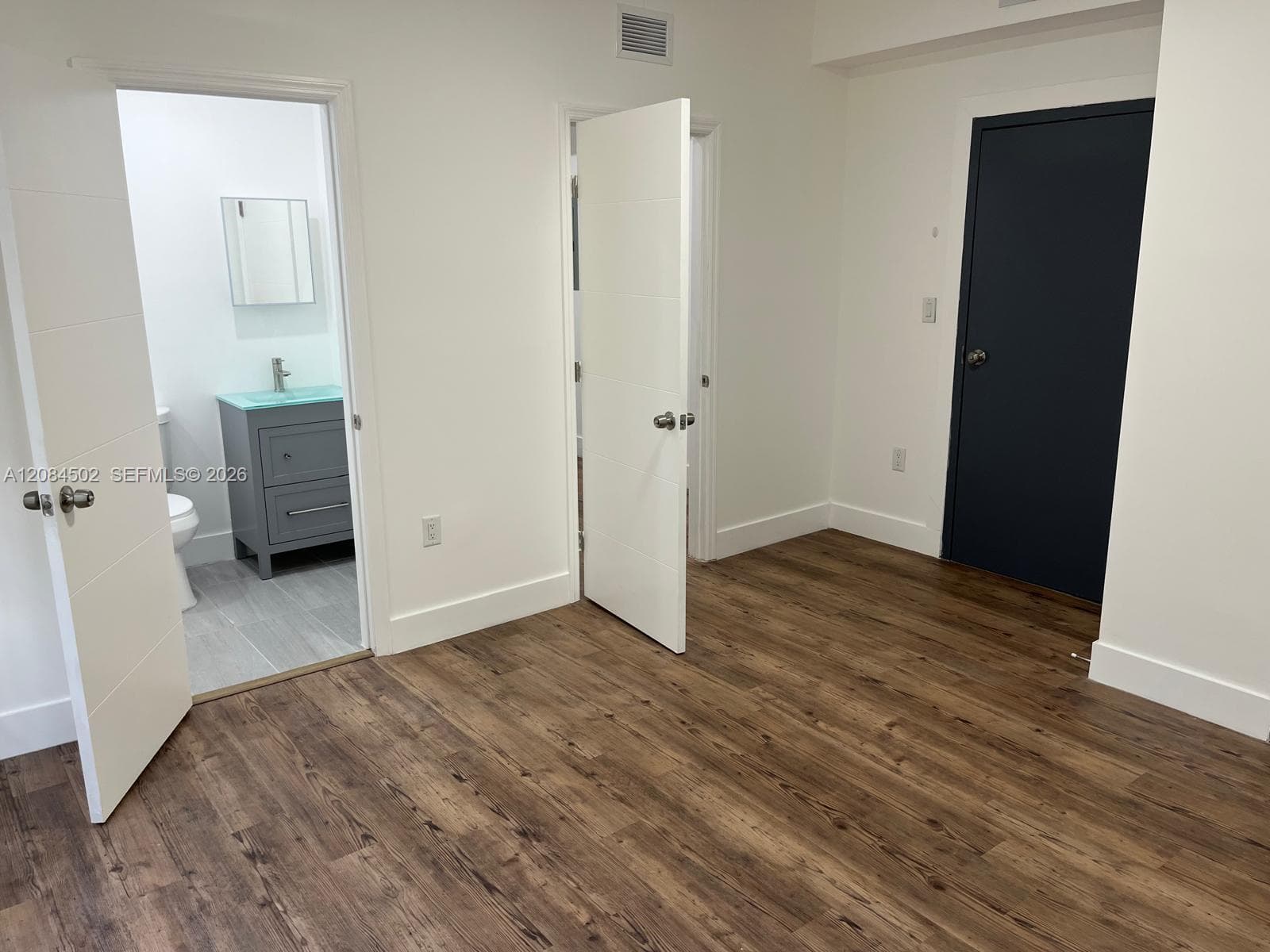 321 SW 9th Ave # 07, Miami, FL 33130 photo 2