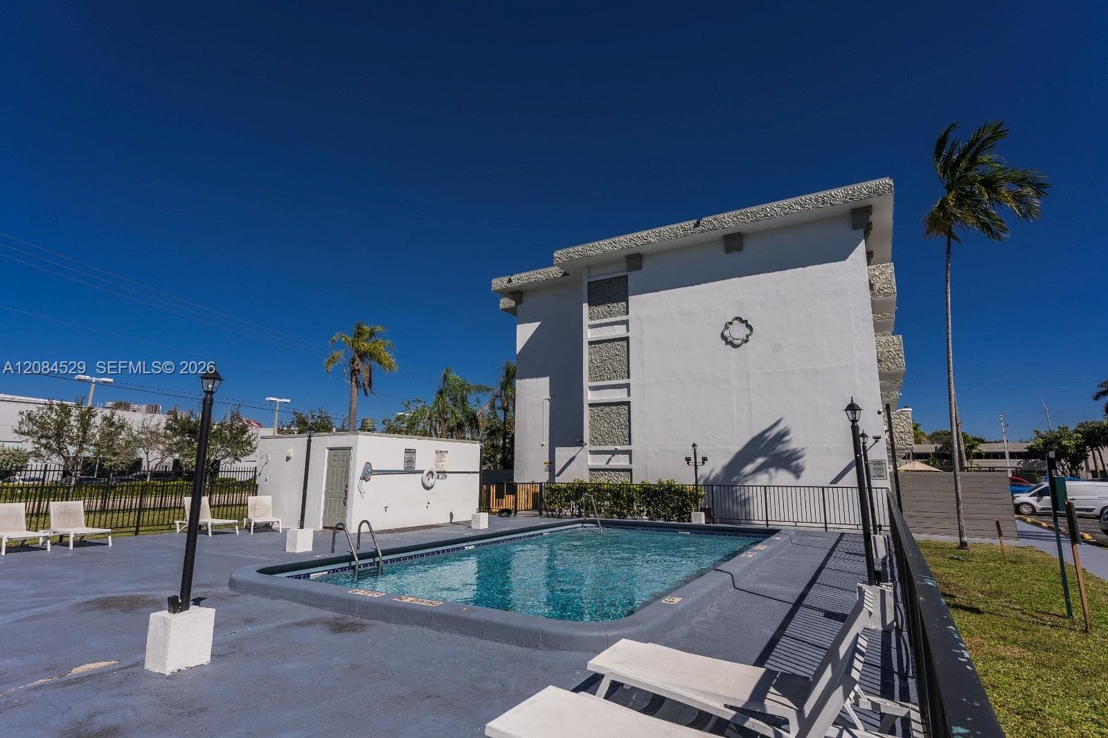 16450 NW 2nd Ave # 103, Miami, FL 33169 photo 5