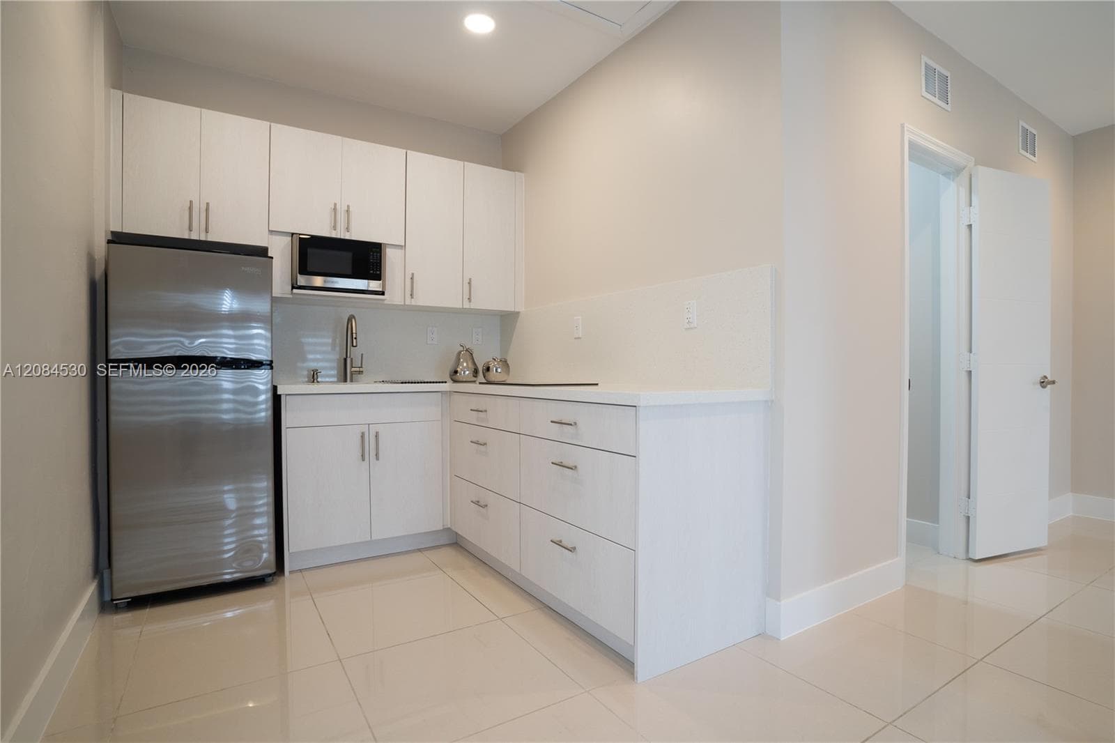 15225 SW 140th St # B, Miami, FL 33196 photo 7