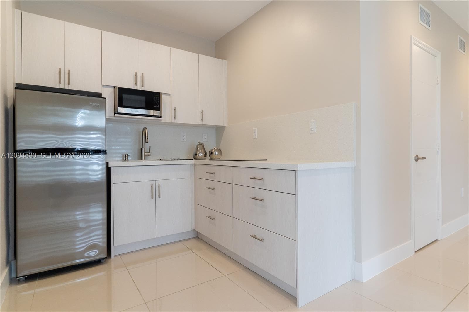 15225 SW 140th St # B, Miami, FL 33196 photo 8