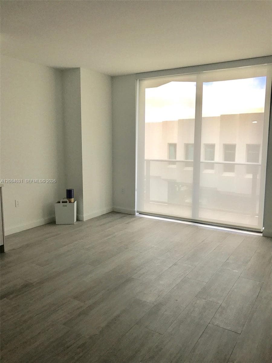 55 SW 9th St # 2807, Miami, FL 33130 photo 6