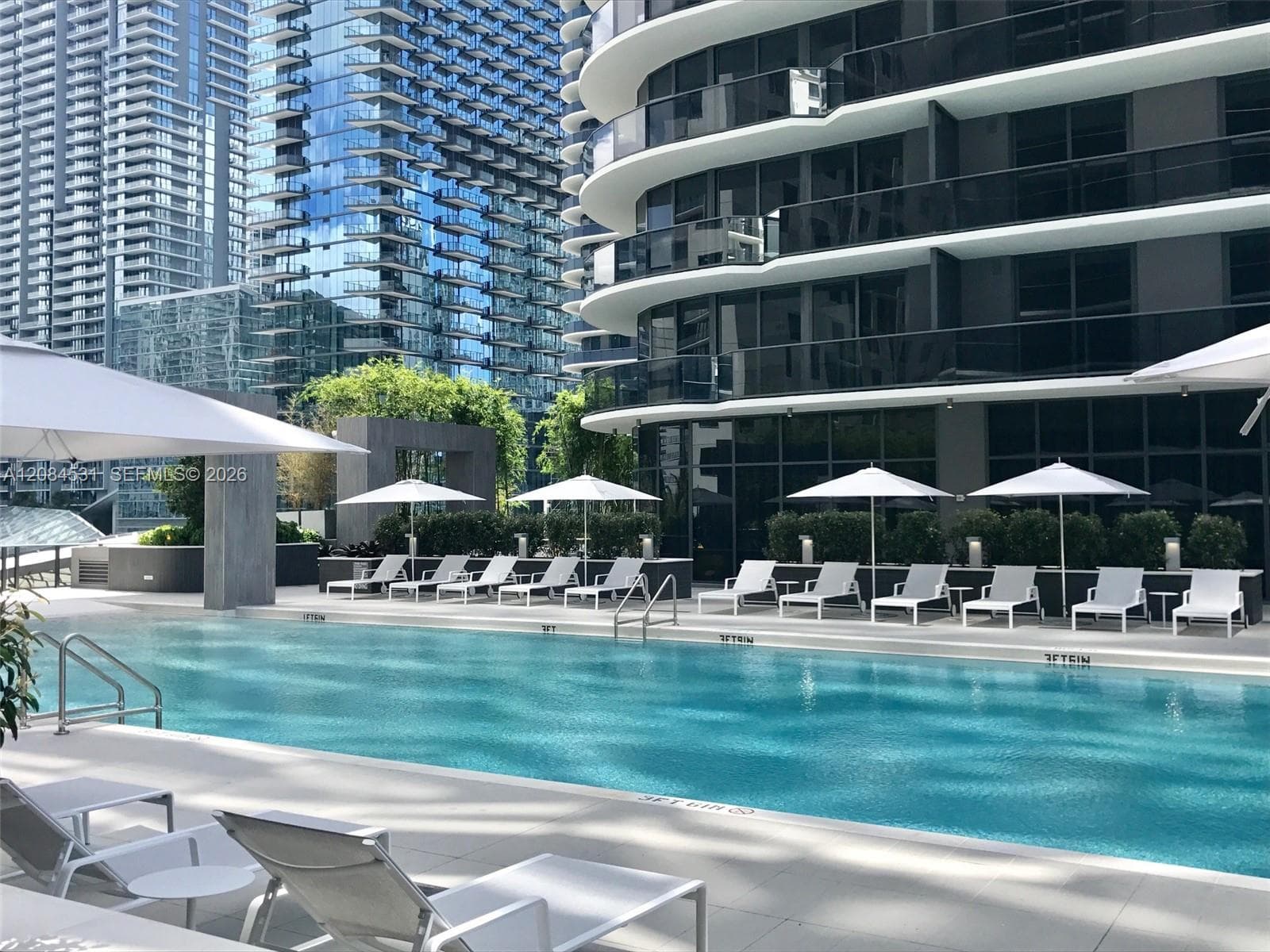 55 SW 9th St # 2807, Miami, FL 33130 photo 13