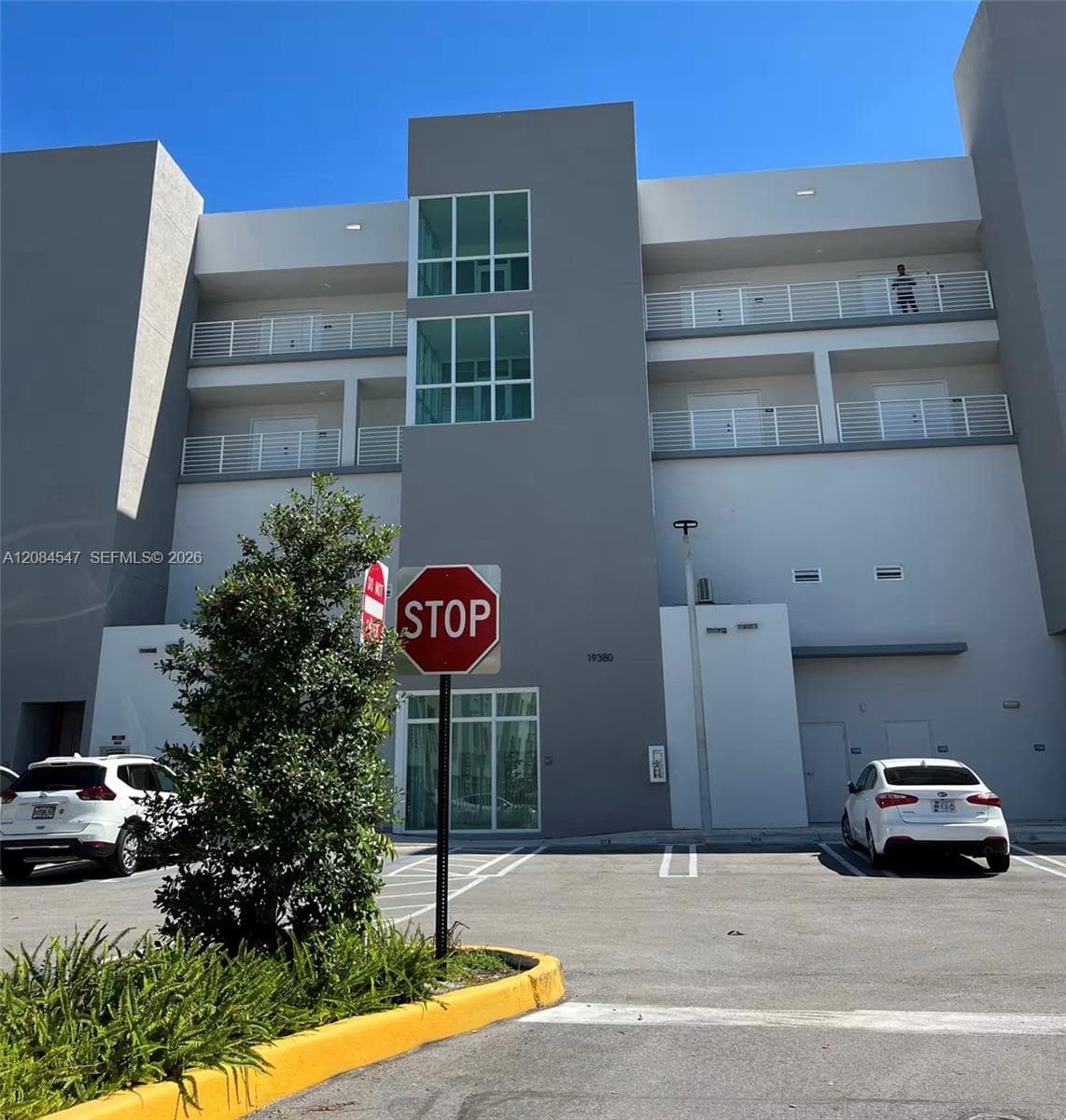19380 NE 26th Ave # 205, Miami, FL 33180 photo 12