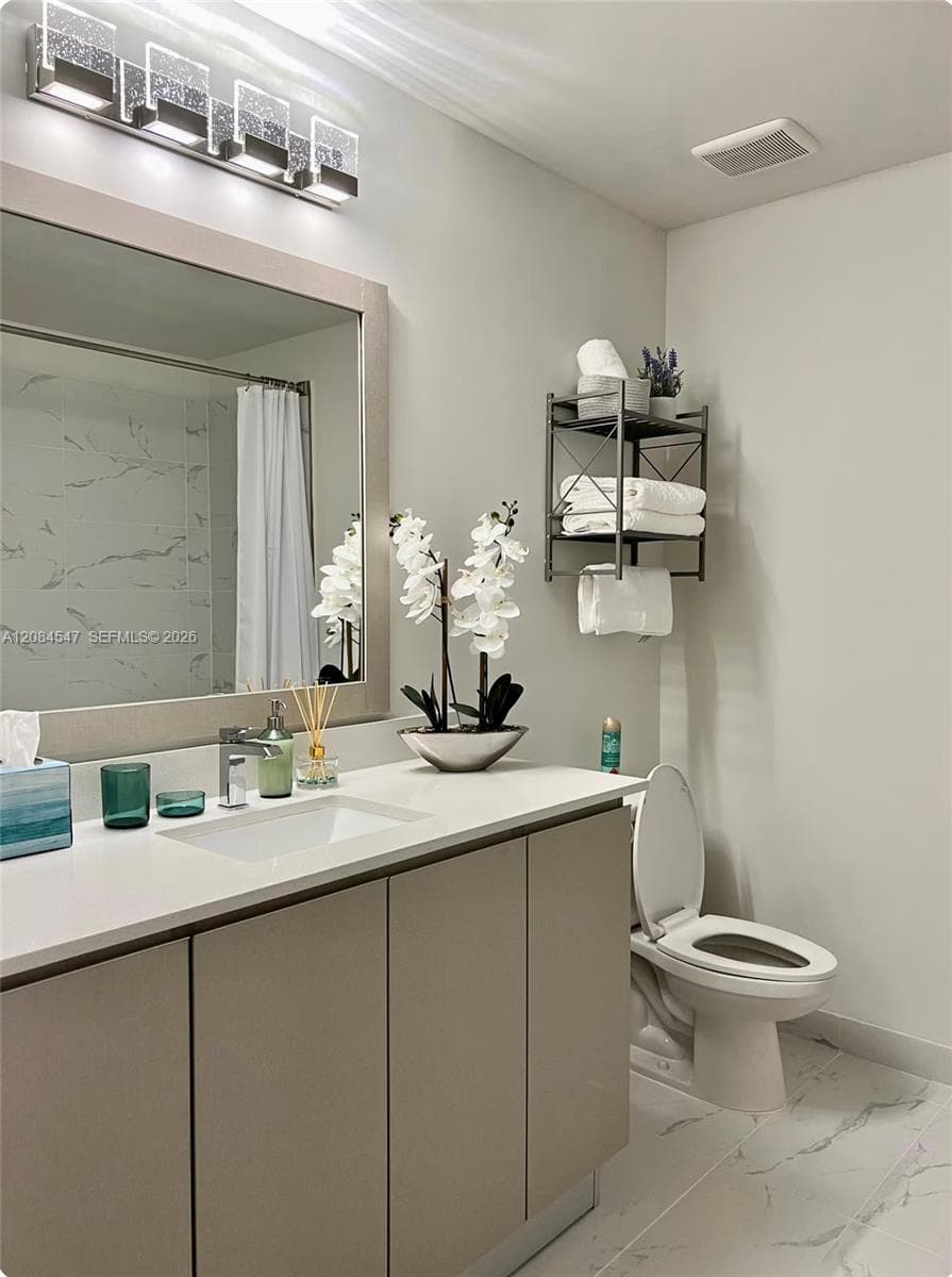 19380 NE 26th Ave # 205, Miami, FL 33180 photo 8
