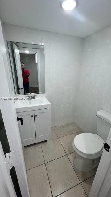 2017 NW 46th Ave # A104, Lauderdale Lakes, FL 33313 photo 12