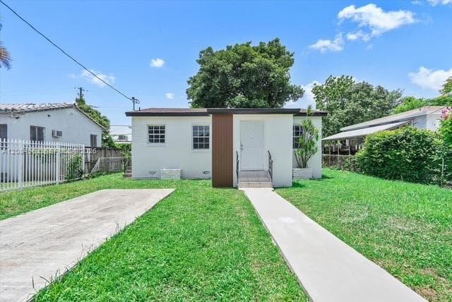 1530 NW 55th St, Miami, FL 33142 photo 2