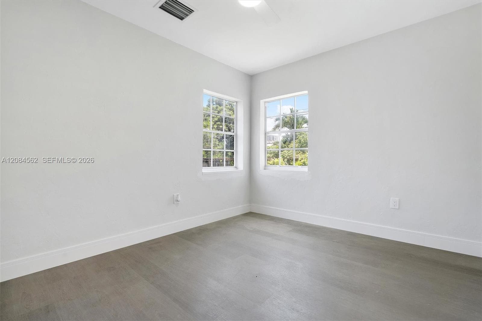 1530 NW 55th St, Miami, FL 33142 photo 7