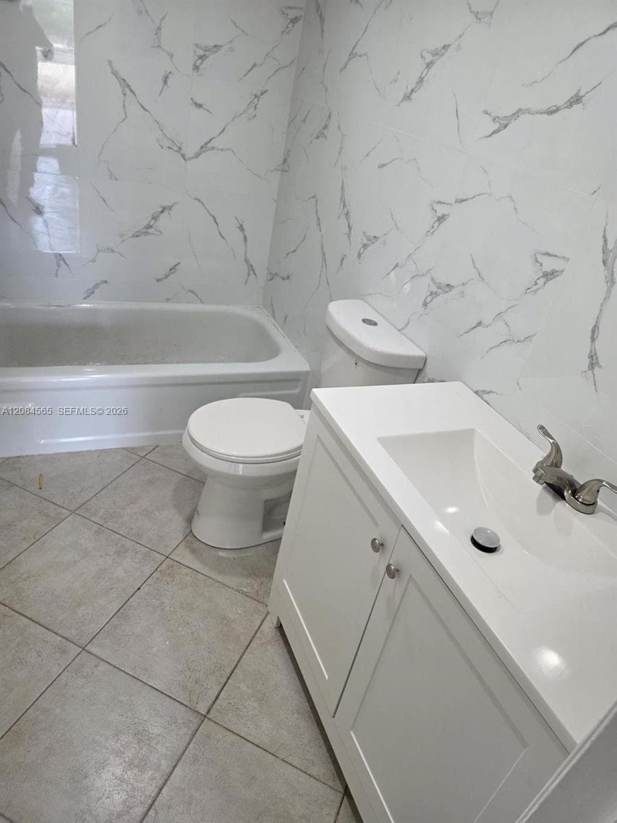 2017 NW 46th Ave # A404, Lauderhill, FL 33313 photo 3