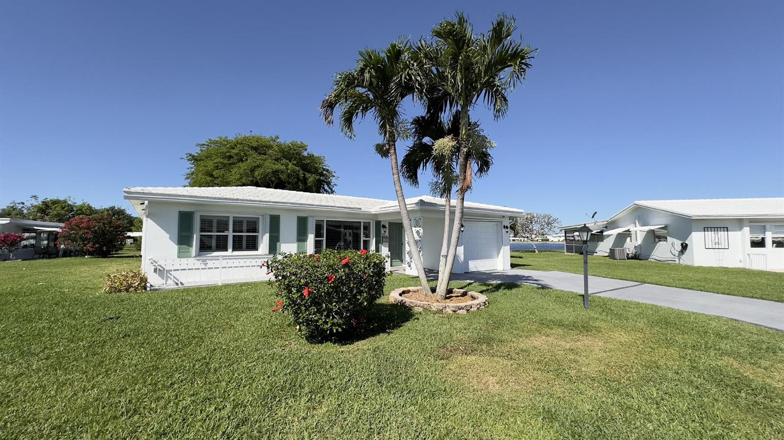 1108 W OCEAN Avenue, Boynton Beach, FL 33426 photo 2