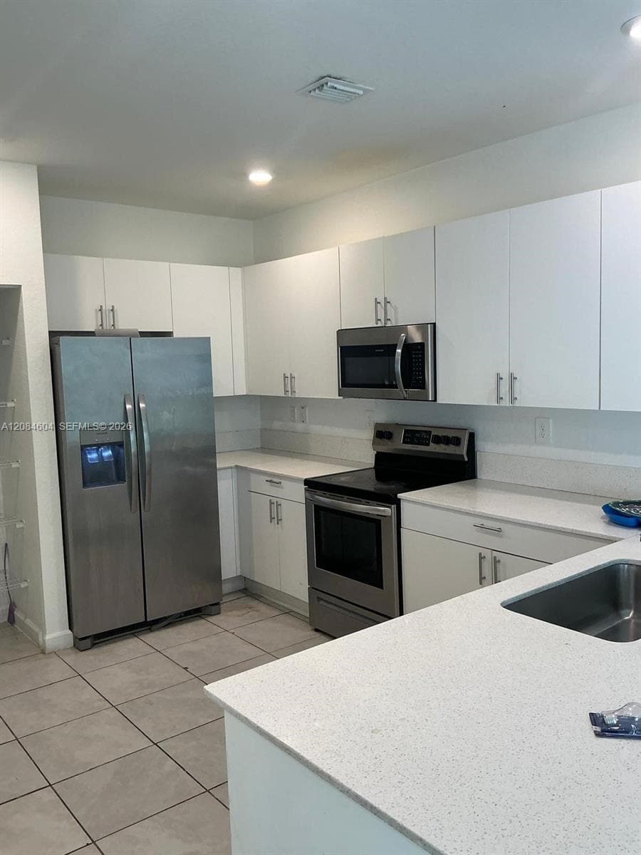2678 SE 10th St # 2678, Homestead, FL 33035 photo 8