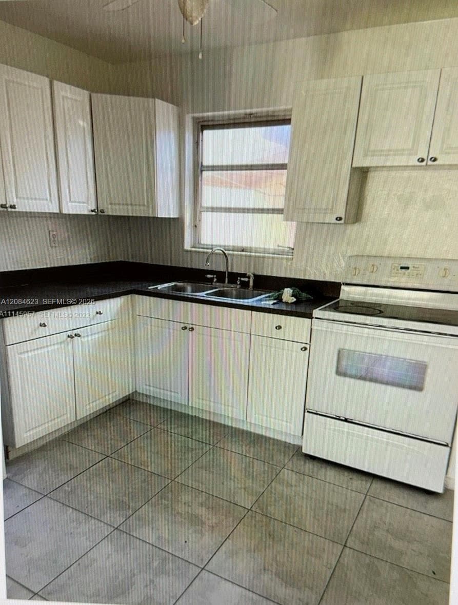 1020 NW 106th St # Rear, Miami, FL 33150 photo 2