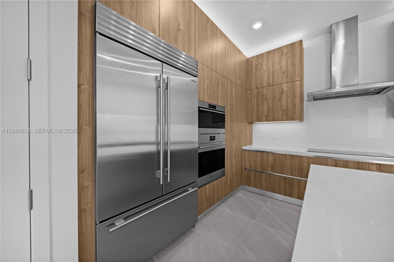 19581 NE 14th Ave, Miami, FL 33179 photo 10