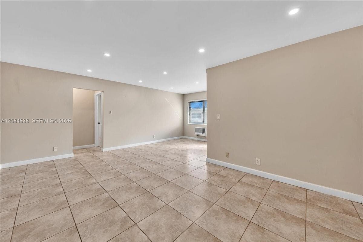 707 S 19th Ave # 9, Hollywood, FL 33020 photo 5