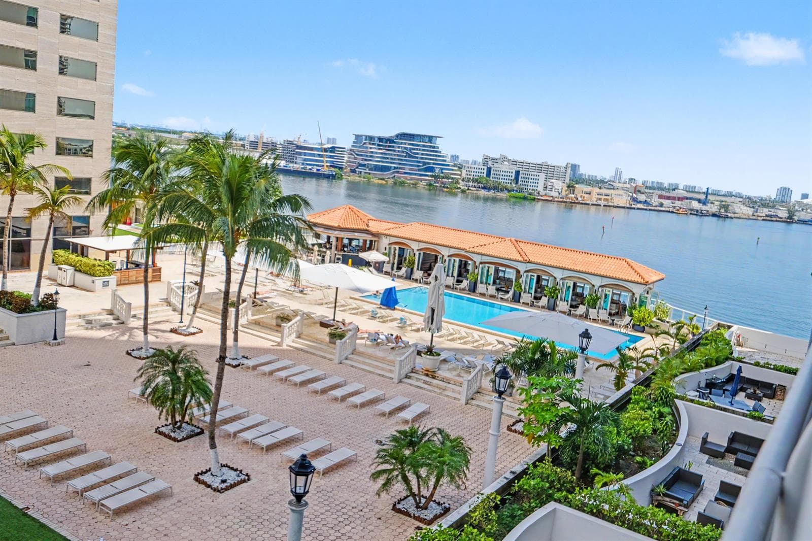 335 S Biscayne Boulevard # 1002, Miami, FL 33131 photo 12
