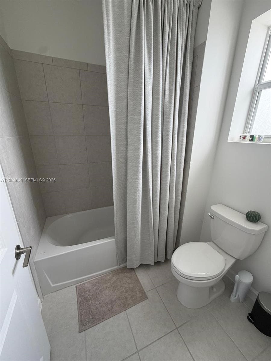 2618 SE 9th St, Homestead, FL 33035 photo 10