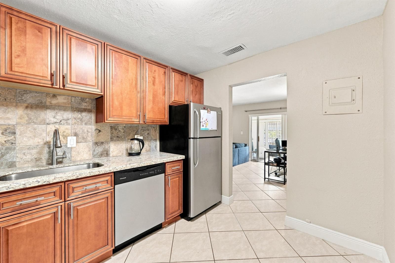 380 E Laurel Drive # 5D, Margate, FL 33063 photo 10