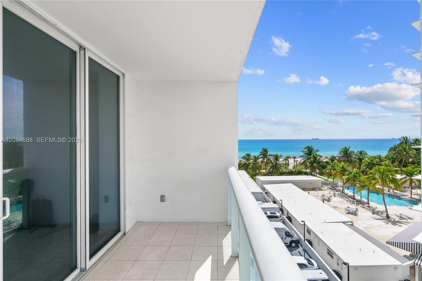 5001 Collins Ave # 5E, Miami Beach, FL 33140 photo 2