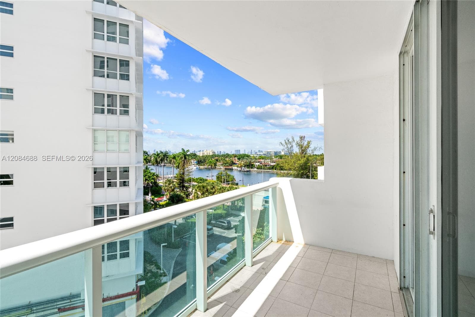 5001 Collins Ave # 5E, Miami Beach, FL 33140 photo 9