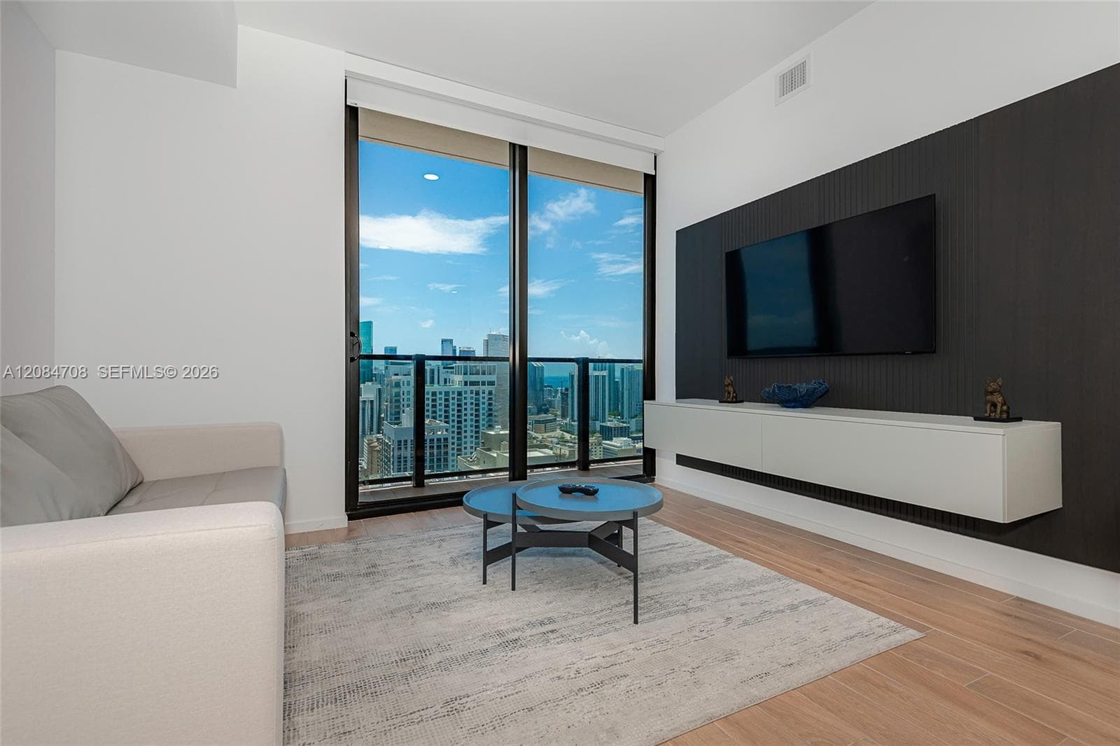 398 NE 5th St # 3417, Miami, FL 33132 photo 9