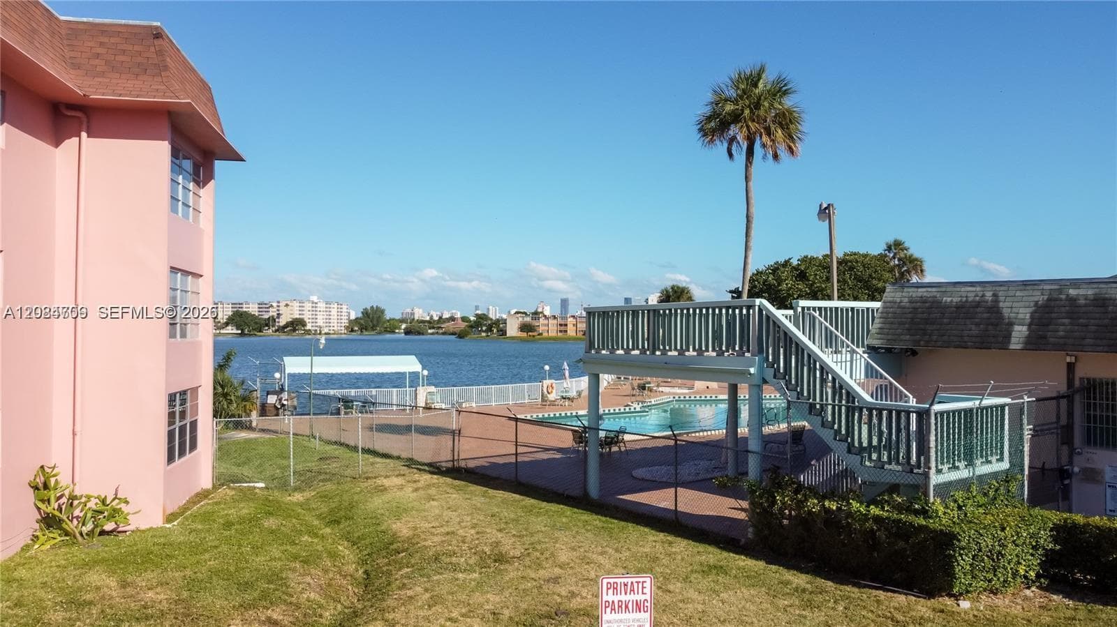 18555 NE 14th Ave # 619, Miami, FL 33179 photo 8