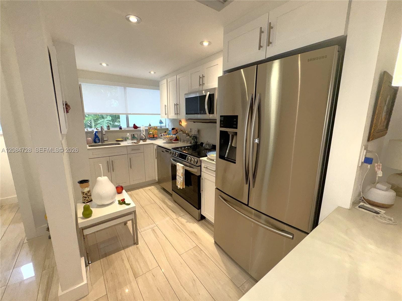 1910 SW 17th Ave # 8, Miami, FL 33145 photo 3