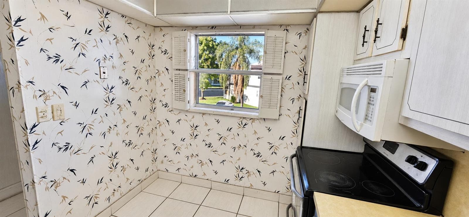8320 SANDS POINT Boulevard # M207, Tamarac, FL 33321 photo 10