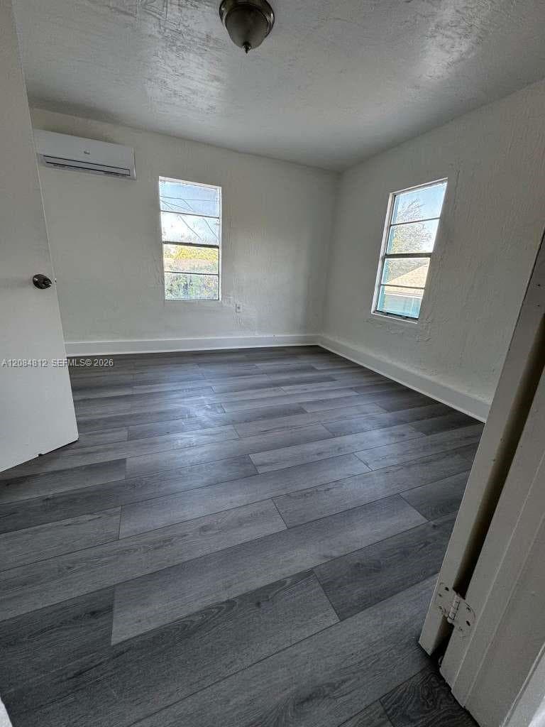 1121 NW 40th St # 4, Miami, FL 33127 photo 7