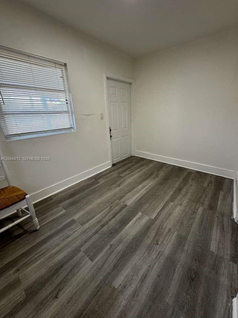 1121 NW 40th St # 4, Miami, FL 33127 photo 5