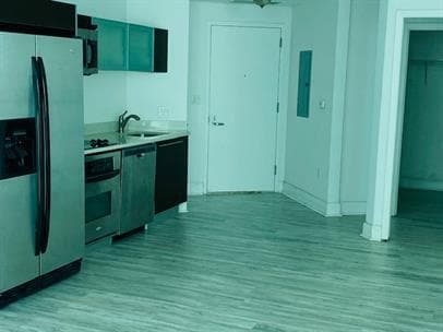 1900 N Bayshore Drive, Miami, FL 33132 photo 7