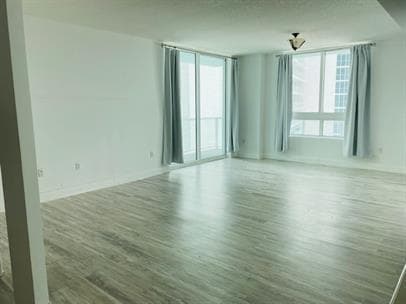 1900 N Bayshore Drive, Miami, FL 33132 photo 8
