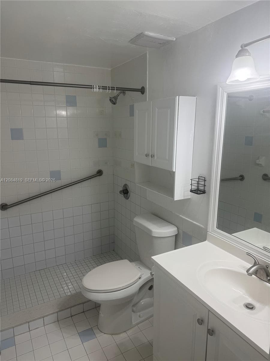 7810 Camino Real # i-306, Miami, FL 33143 photo 3