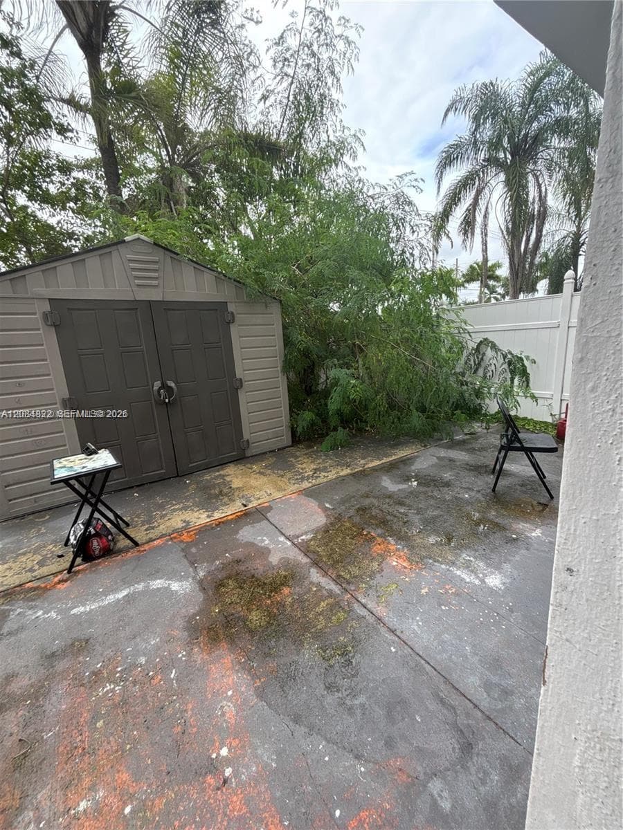 16450 NW 2nd Ave # 109, Miami, FL 33169 photo 9