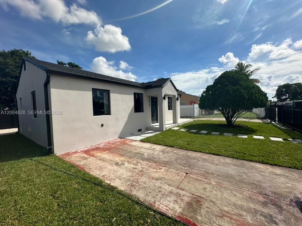 2377 NW 84th St # N/A, Miami, FL 33147 photo 3