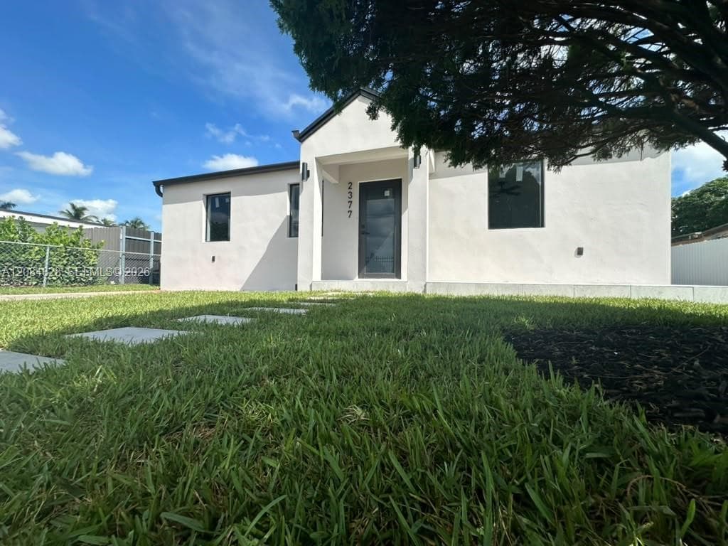 2377 NW 84th St # N/A, Miami, FL 33147 photo 4