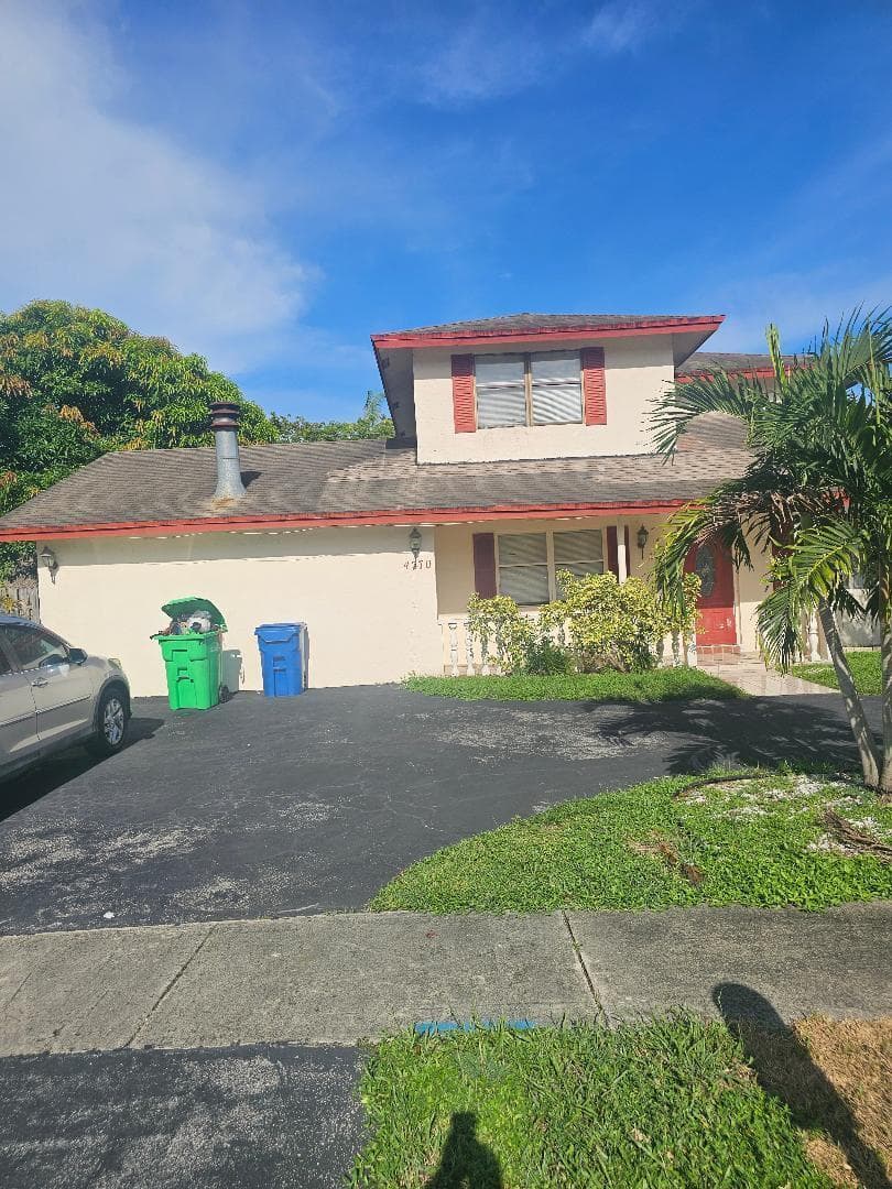 4770 NW 113TH Terrace NW, Sunrise, FL 33323 photo 3