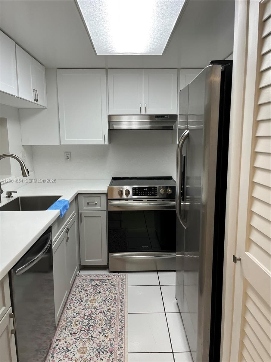2075 SW 122nd Ave # 216, Miami, FL 33175 photo 4
