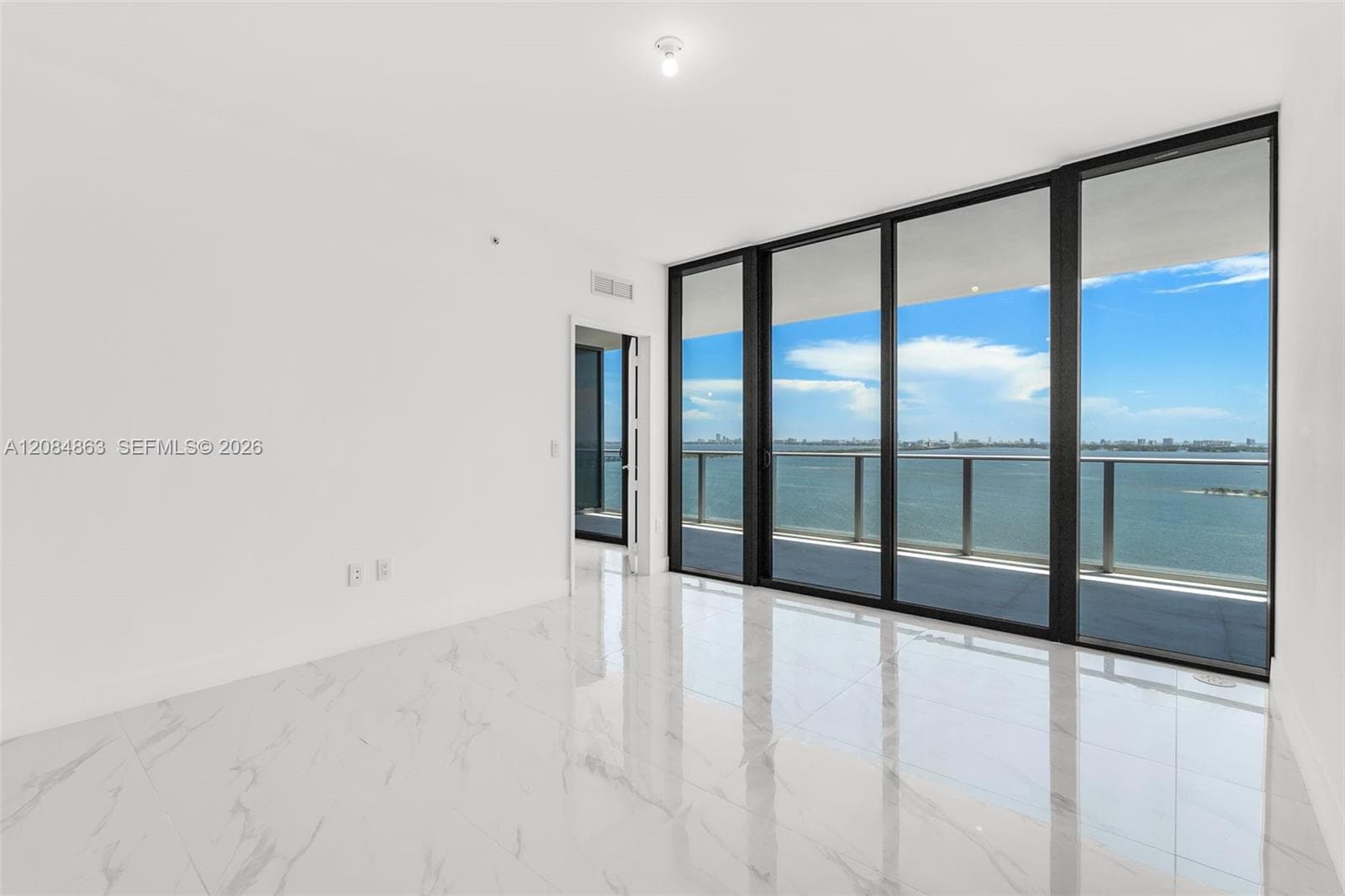 700 NE 24th St # 1806, Miami, FL 33137 photo 7