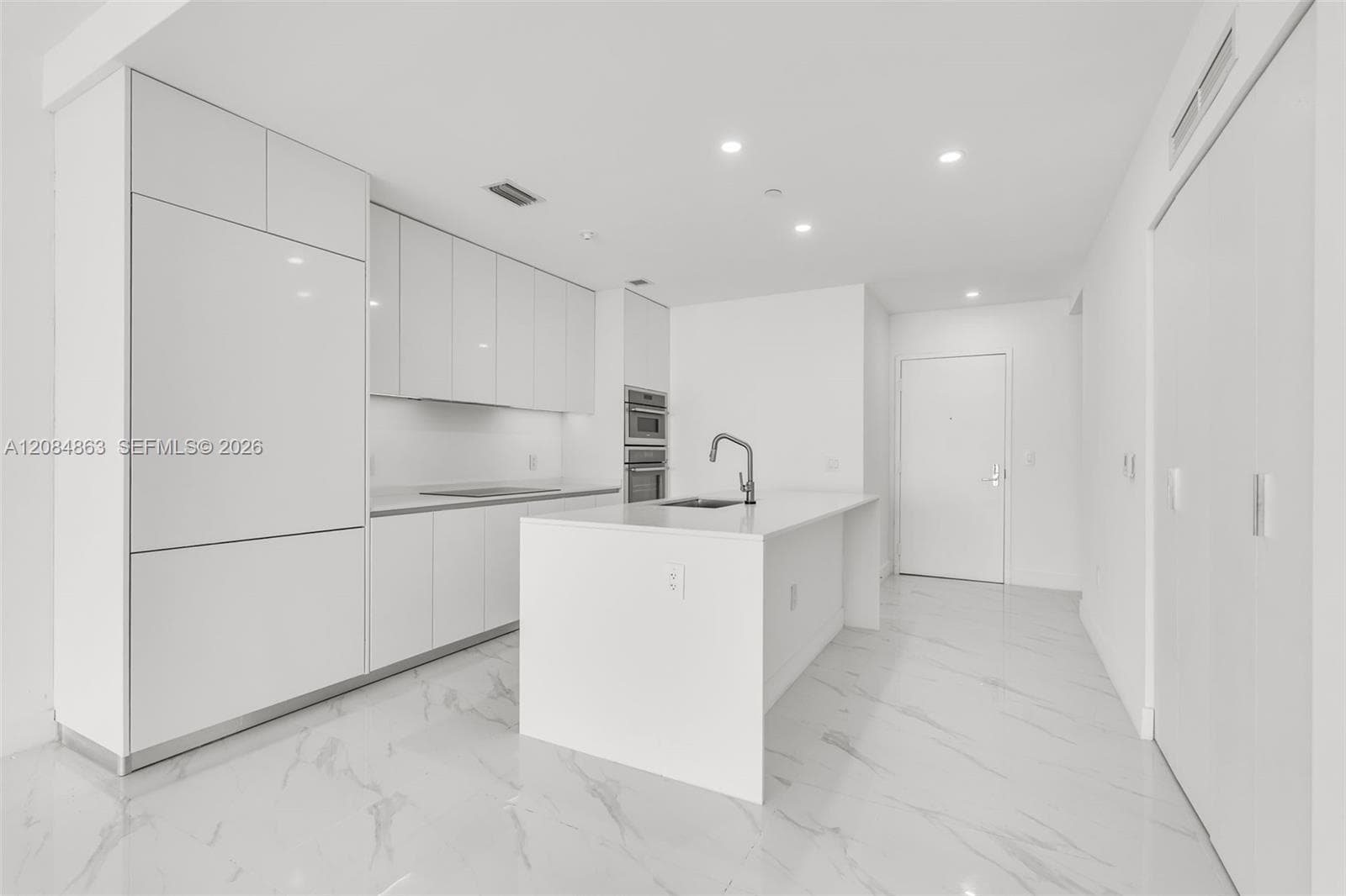 700 NE 24th St # 1806, Miami, FL 33137 photo 5